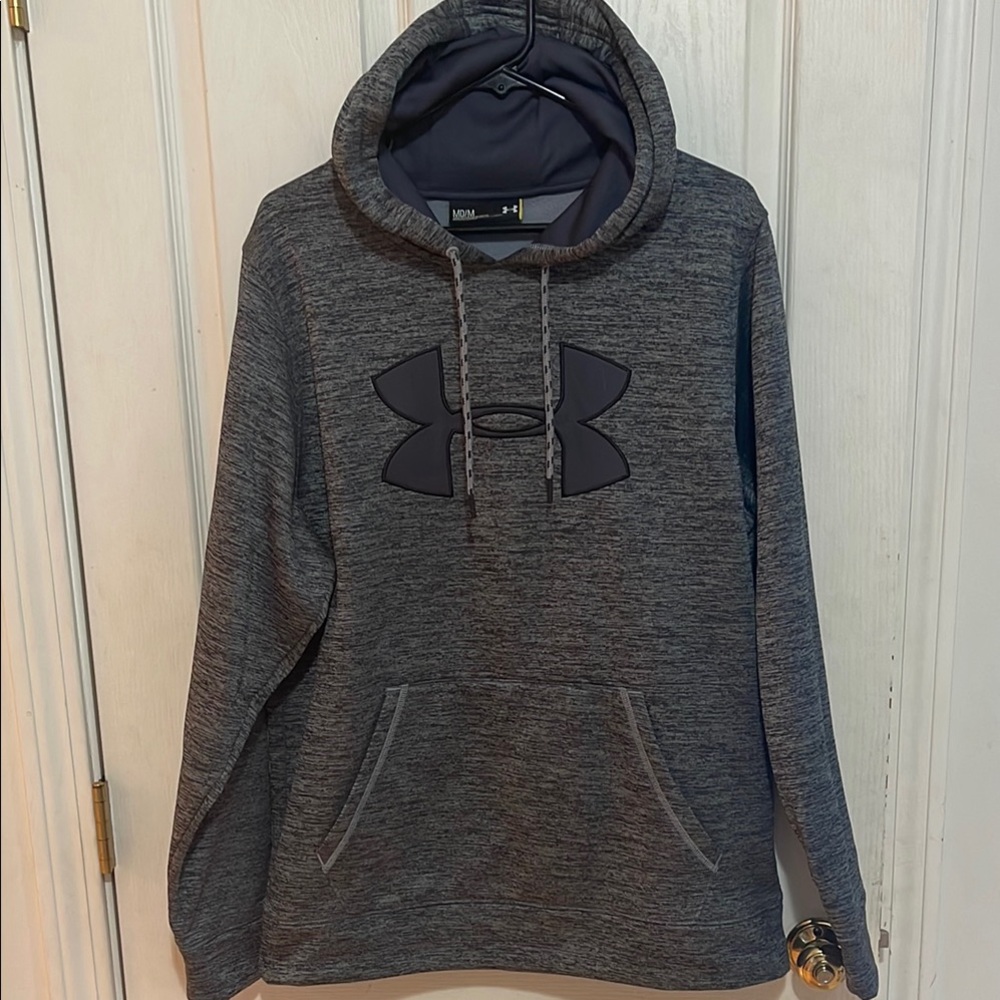 Under Armour Men’s Cold Gear Gray Pullover Hoodie